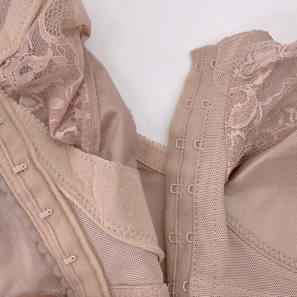 MagicLift® Front Close Support Bra
GLAMORISE - Beige - Picture 14 of 16